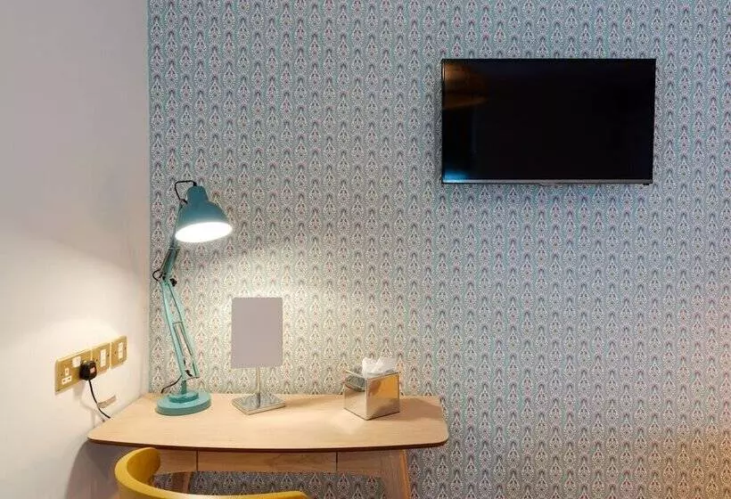 酒店 The Clarence Boutique Rooms