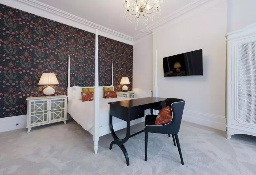 酒店 The Clarence Boutique Rooms