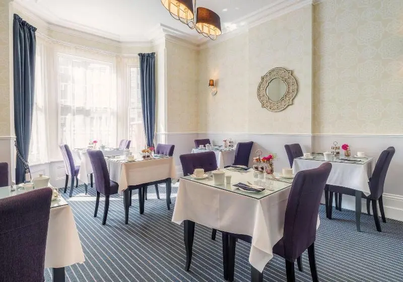 هتل The Clarence Boutique Rooms
