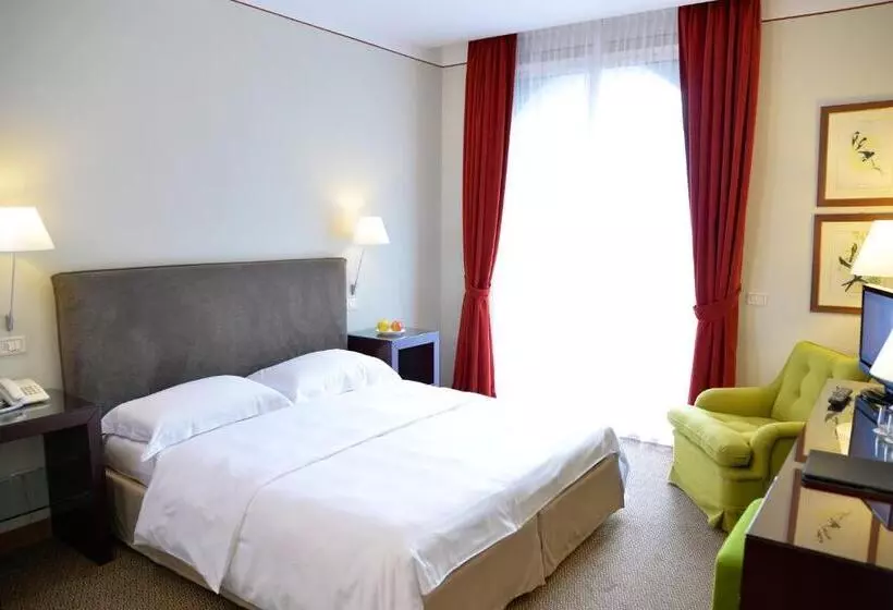 ホテル Villa Miravalle