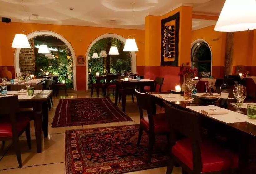 ホテル Villa Miravalle