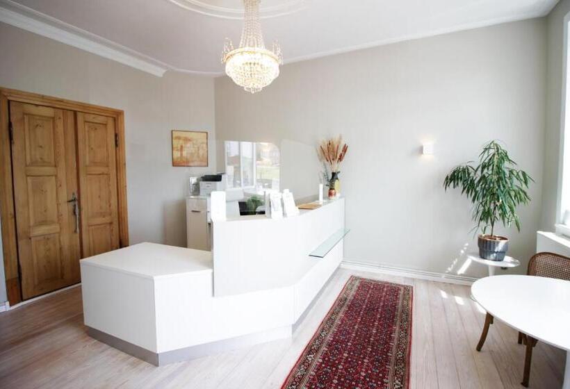 Lexow Hotel An De Havenkant