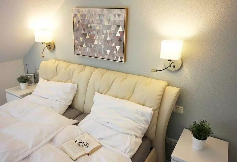 Lexow Hotel An De Havenkant