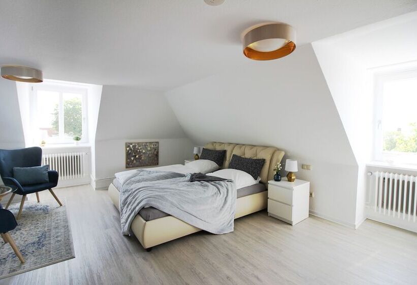 Lexow Hotel An De Havenkant