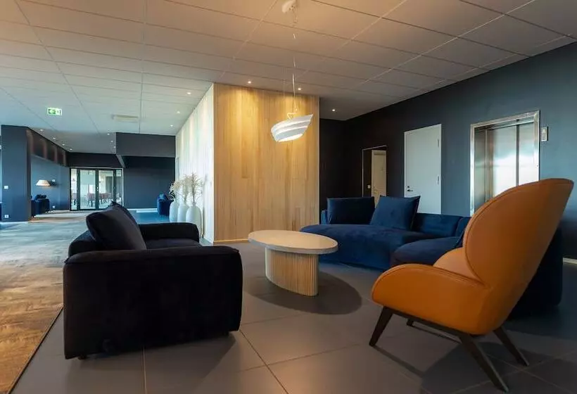 Meri Seaside Hotel & Spa