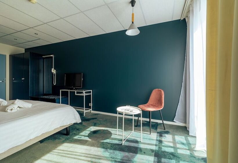 Meri Seaside Hotel & Spa