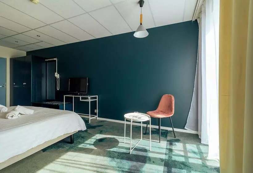 Meri Seaside Hotel & Spa