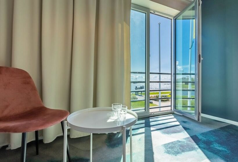 Meri Seaside Hotel & Spa