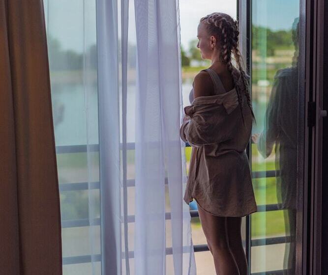 Meri Seaside Hotel & Spa