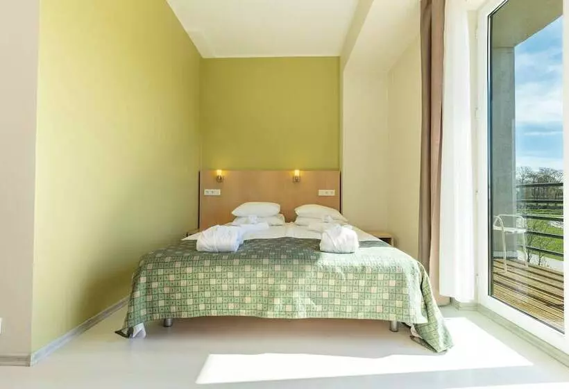 Meri Seaside Hotel & Spa