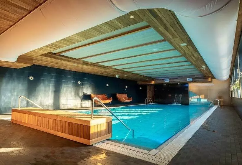 Meri Seaside Hotel & Spa