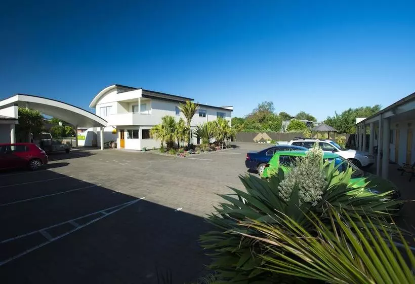 모텔 Alfresco Motor Lodge