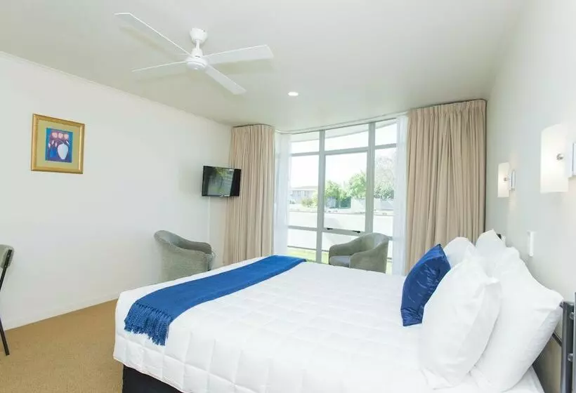 모텔 Alfresco Motor Lodge