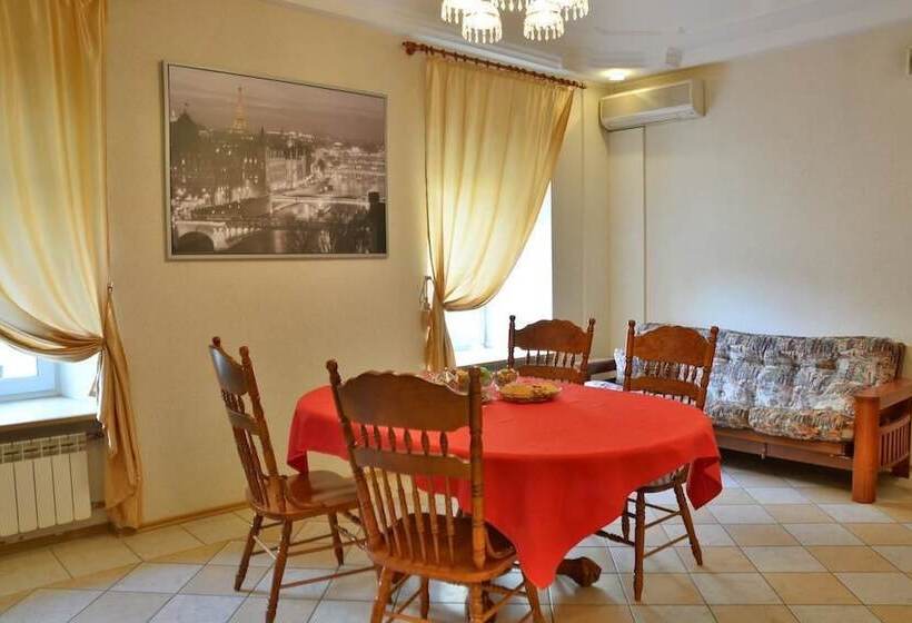 펜션 Apartments Nevskaya Classica