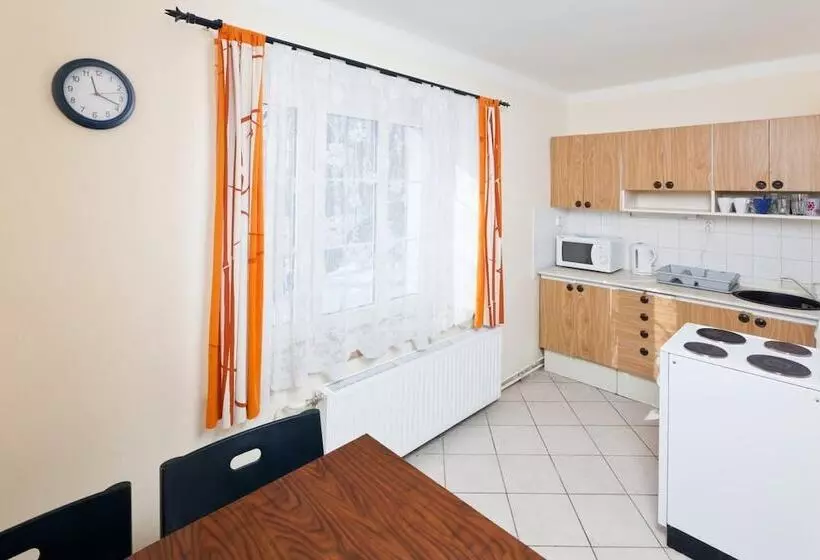 پانسیون Pytloun Penzion Zelený Háj