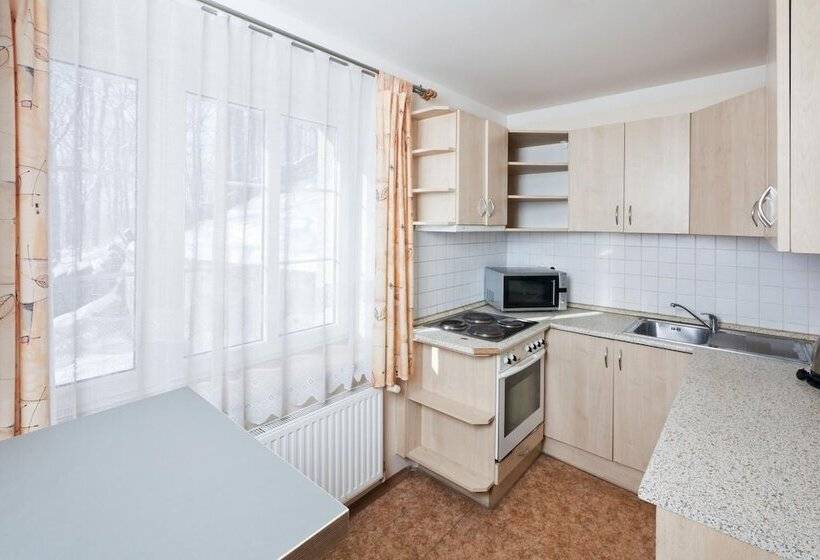 膳宿费 Pytloun Penzion Zelený Háj