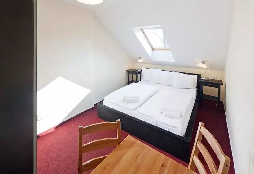 پانسیون Pytloun Penzion Zelený Háj