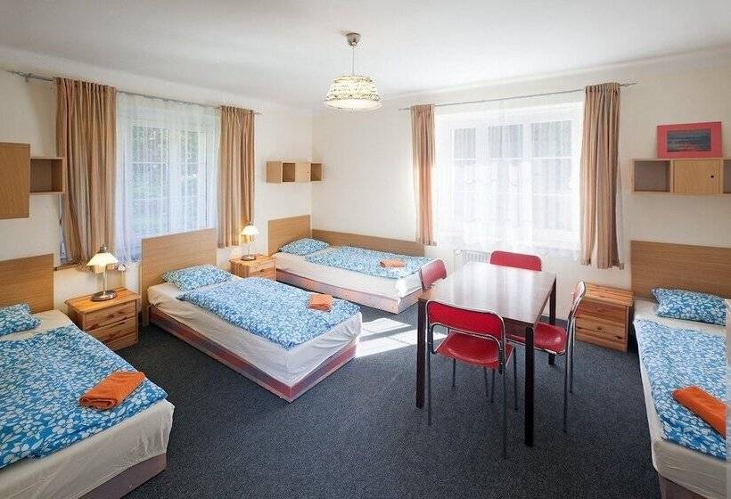 膳宿费 Pytloun Penzion Zelený Háj