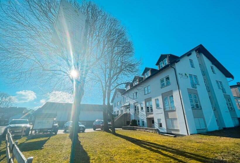 ペンション Wolf Hotel Zur Linde