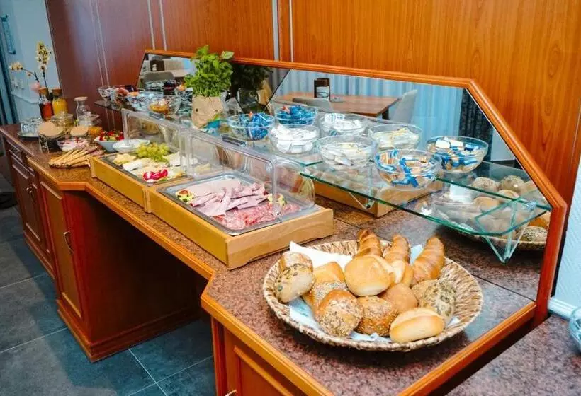 پانسیون Wolf Hotel Zur Linde