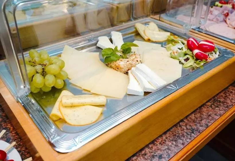 پانسیون Wolf Hotel Zur Linde