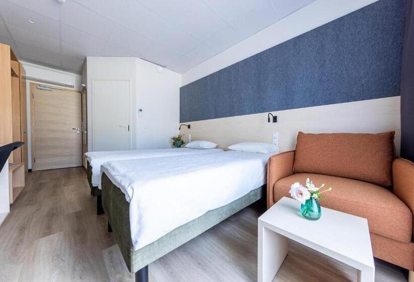 Saaremaa Rannahotell   Beach