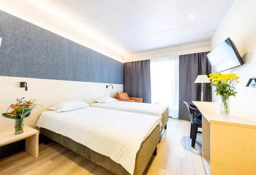 Saaremaa Rannahotell   Beach