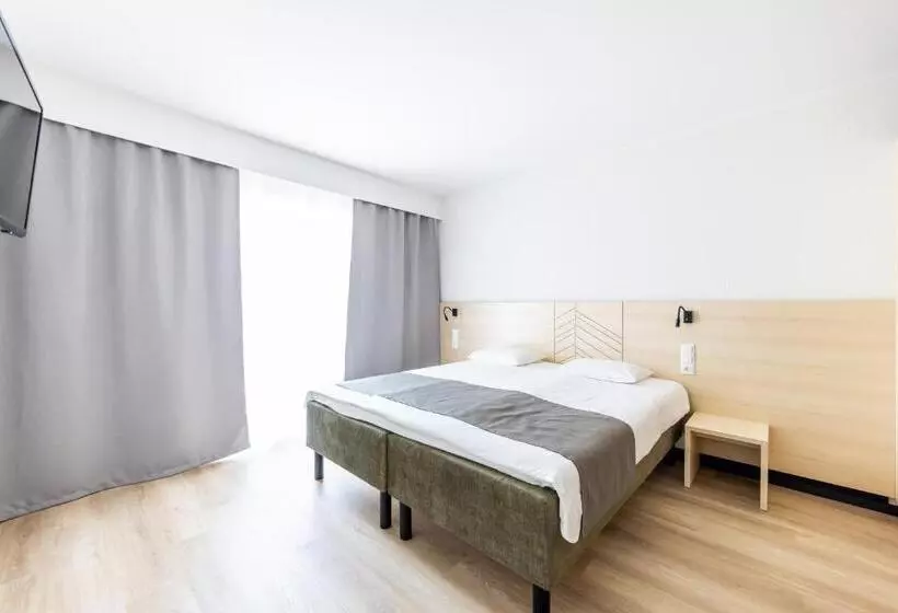 Saaremaa Rannahotell   Beach