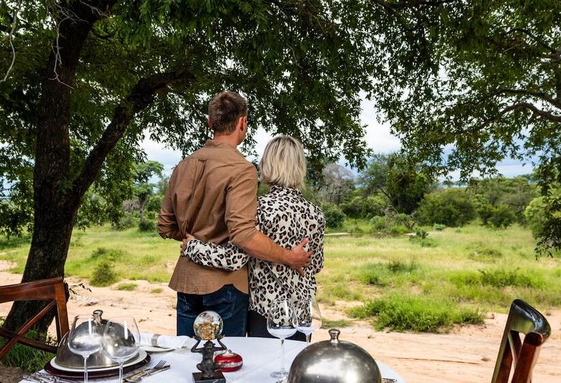 Shumbalala Game Lodge