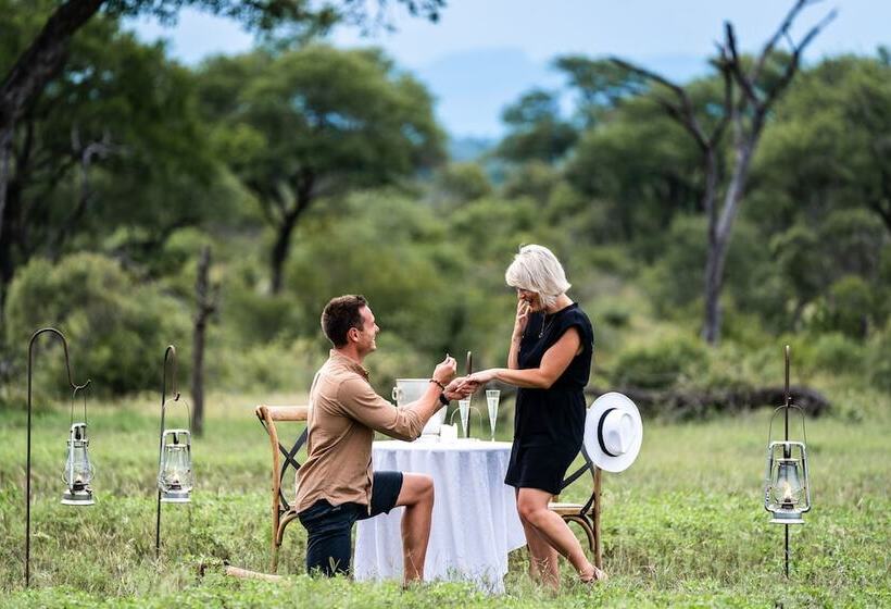 Shumbalala Game Lodge