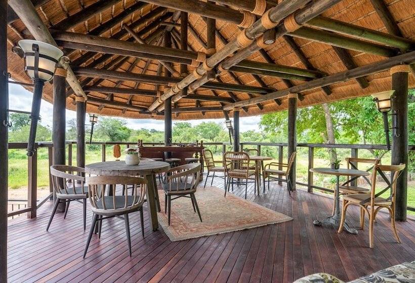 Shumbalala Game Lodge