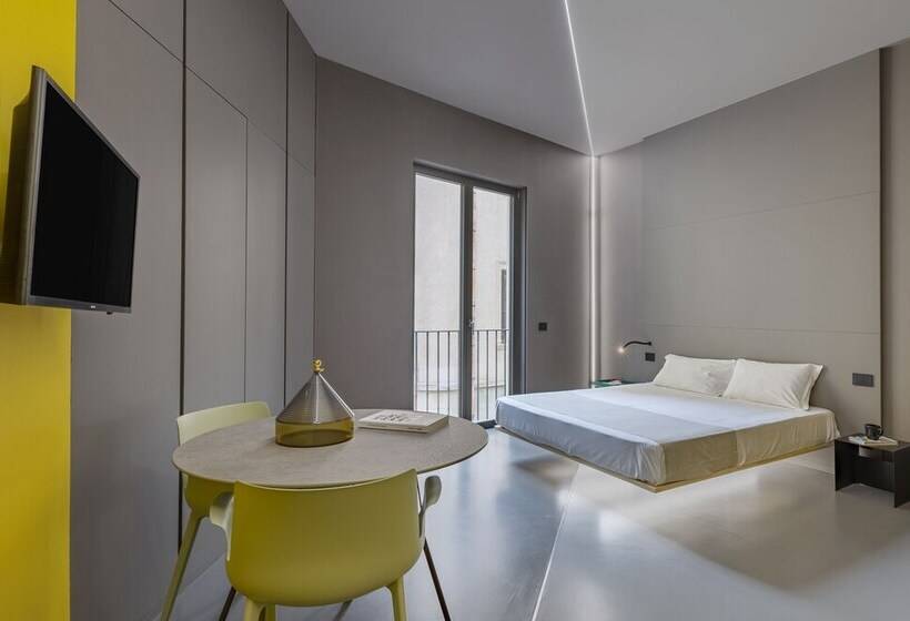 هتل Fiveplace Design Suites & Apartments