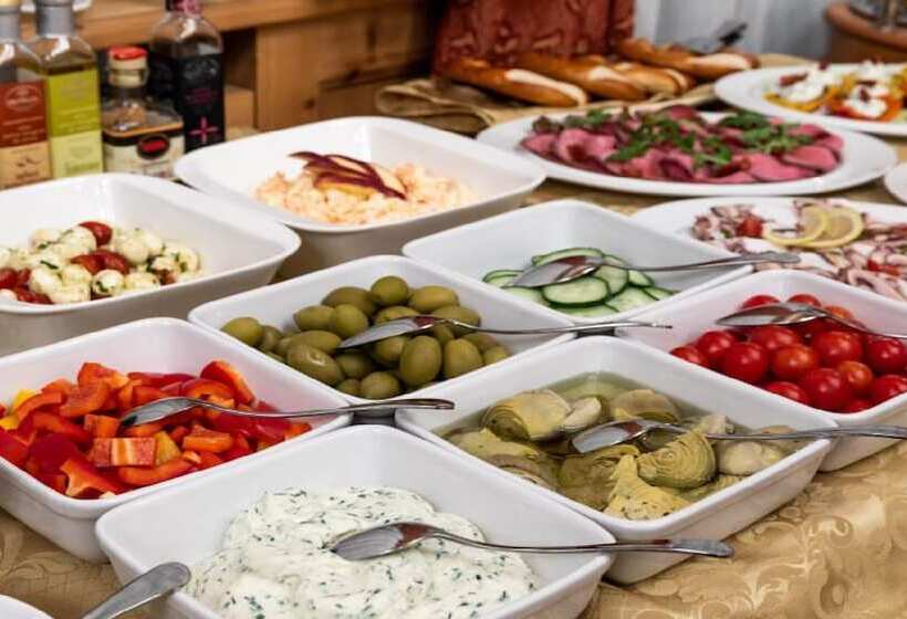 Cityhotel Goldener Adler B&b