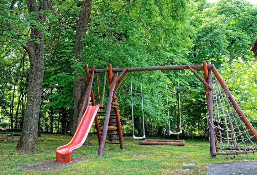 Fried Kastély Hotel Simontornya