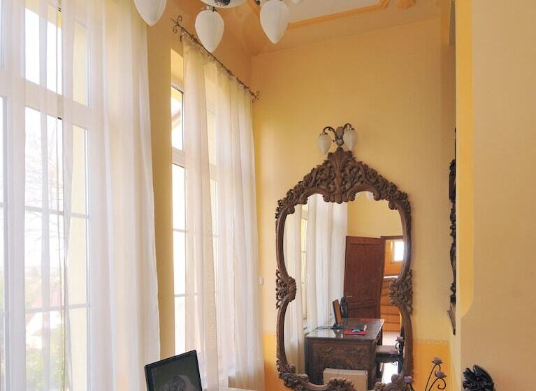 Fried Kastély Hotel Simontornya