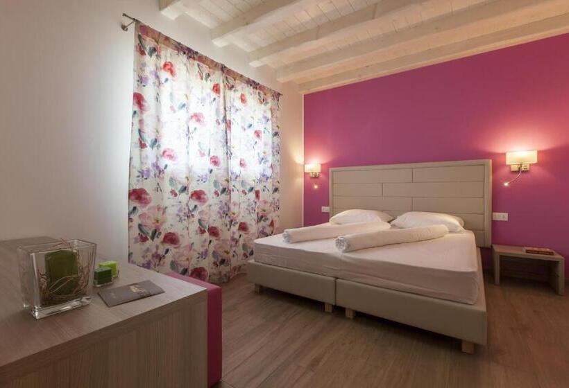 Отель Agriturismo Ai Casoni