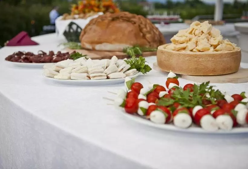 Отель Agriturismo Ai Casoni