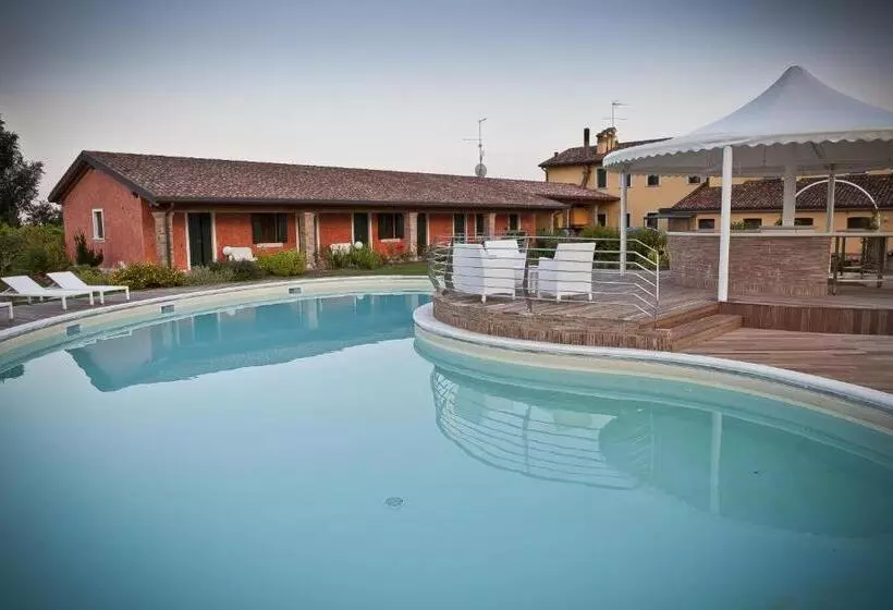 Отель Agriturismo Ai Casoni