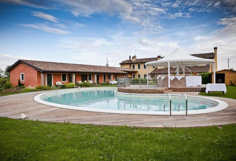 Отель Agriturismo Ai Casoni