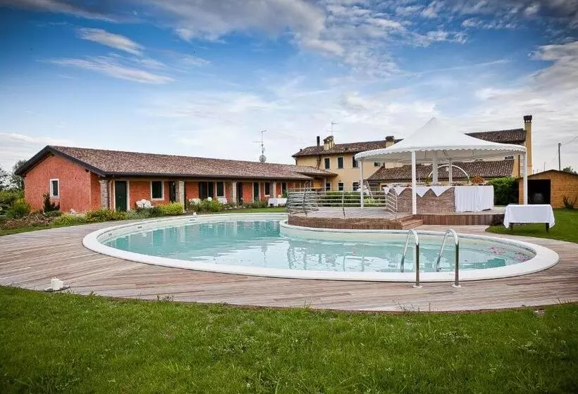 Отель Agriturismo Ai Casoni