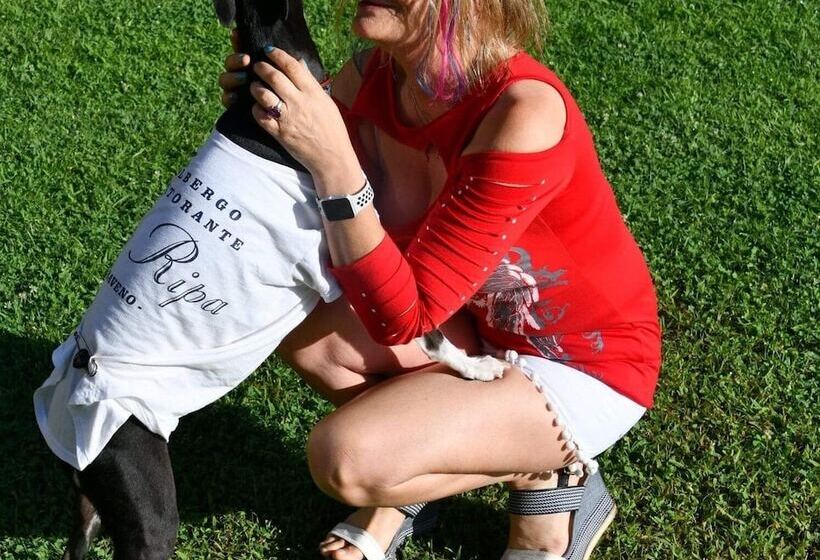 هتل Albergo La Ripa