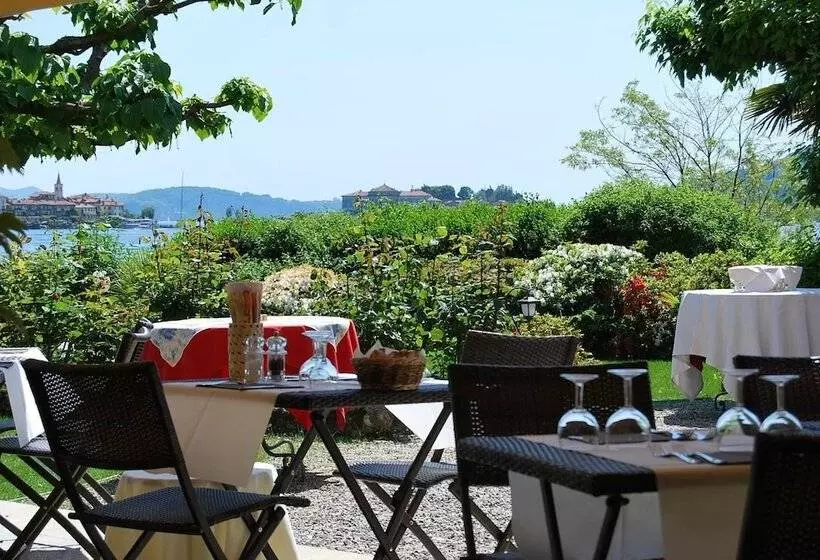 هتل Albergo La Ripa