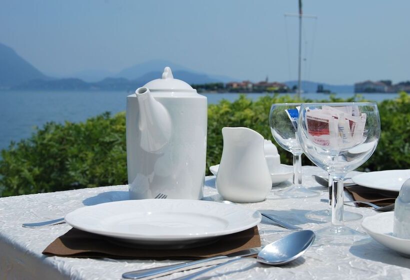 هتل Albergo La Ripa