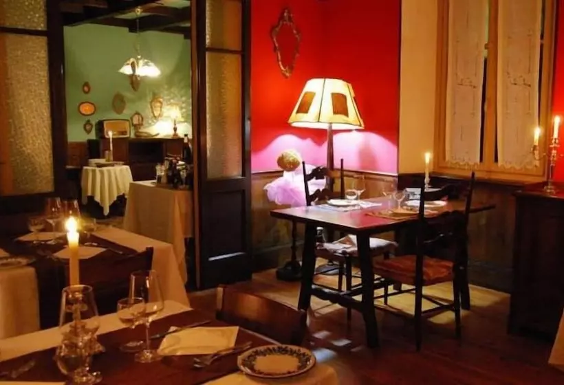 هتل Albergo La Ripa