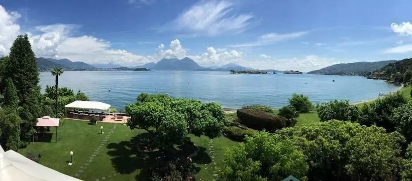 هتل Albergo La Ripa