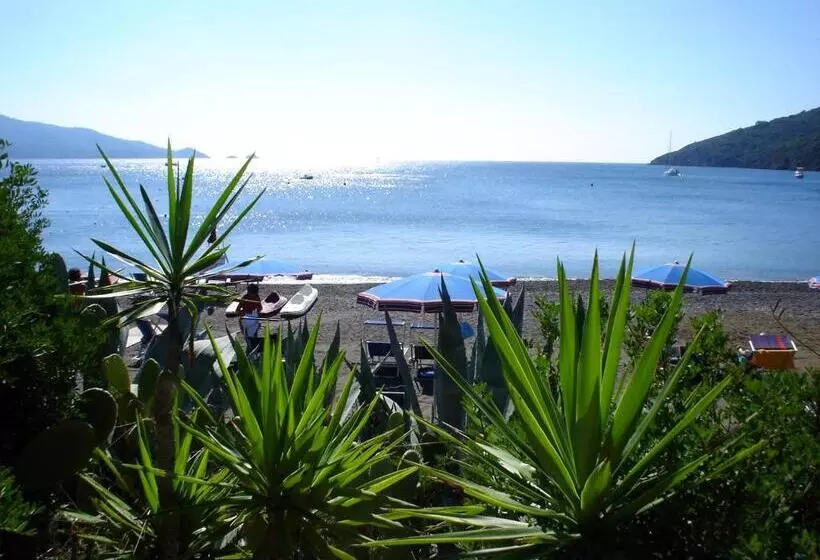 ホテル Capo Sud