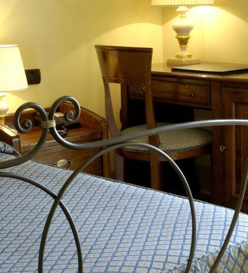 בית מלון כפרי Castello Montegiove