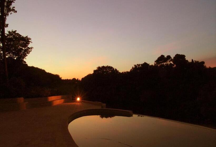 בית מלון כפרי Castello Montegiove