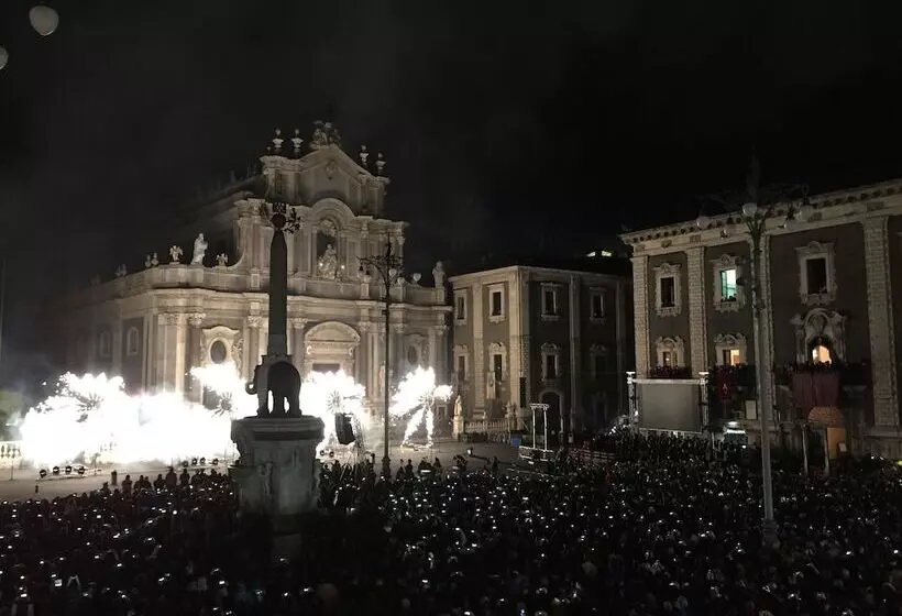 هتل Centrale Europa