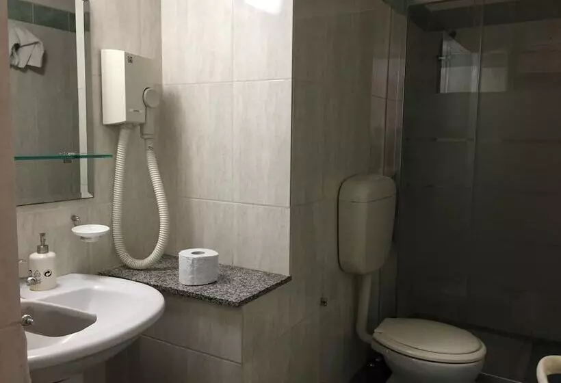 هتل Centrale Europa